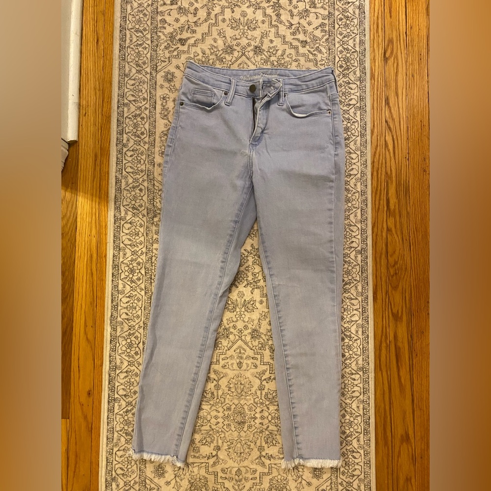 Universal Thread Women's Light Gray Skinny Jeans